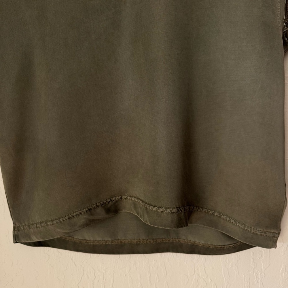 CALI DREAMING James Tee In Olive V-Neck Loose Fit Oversized Cupro Size Small - Picture 7 of 12